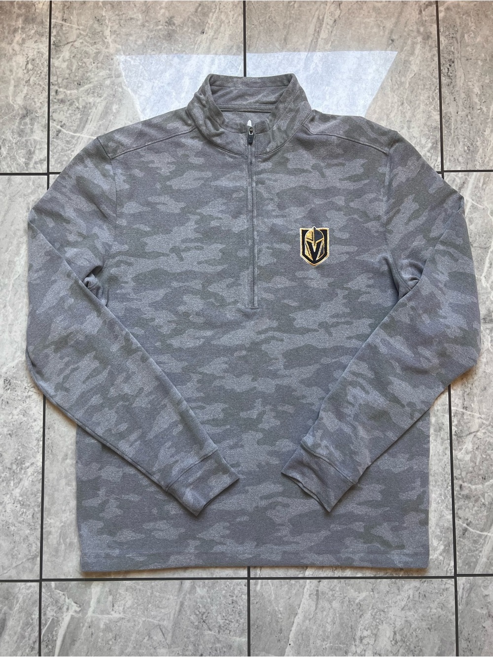 johnnie-O Vegas Golden Knights PREPFORMANCE Rodney 1/4 Zip Camo Pullover Men's S